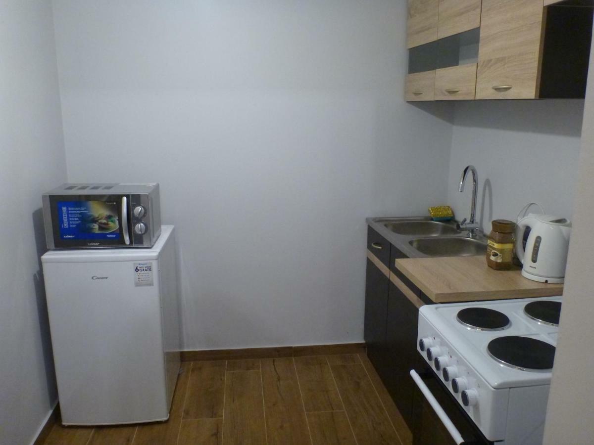 Apartament Na Brodatego Wrocław Buitenkant foto