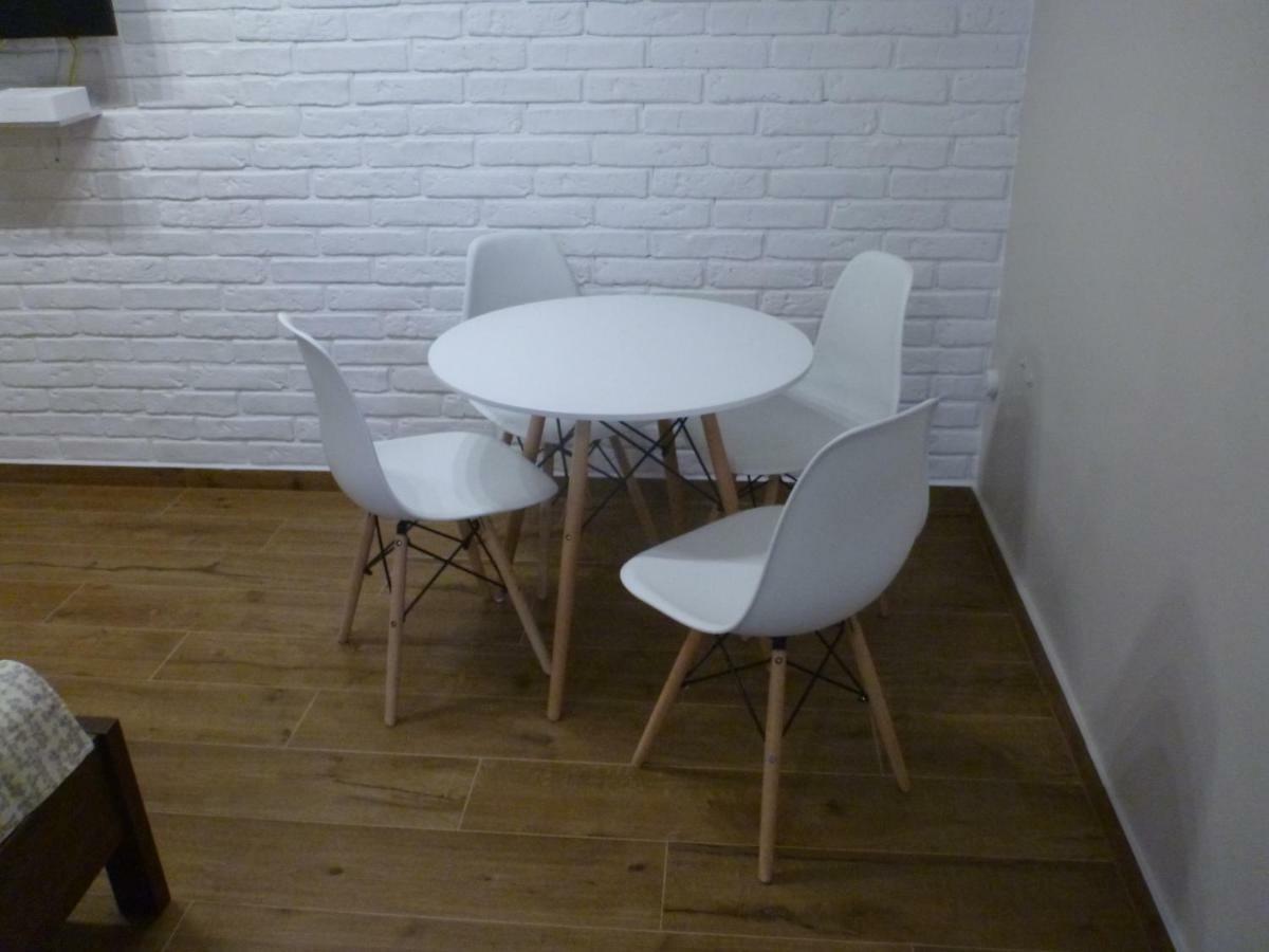 Apartament Na Brodatego Wrocław Buitenkant foto
