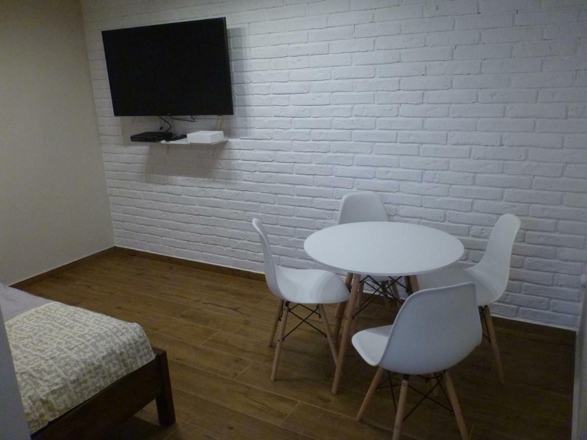 Apartament Na Brodatego Wrocław Buitenkant foto